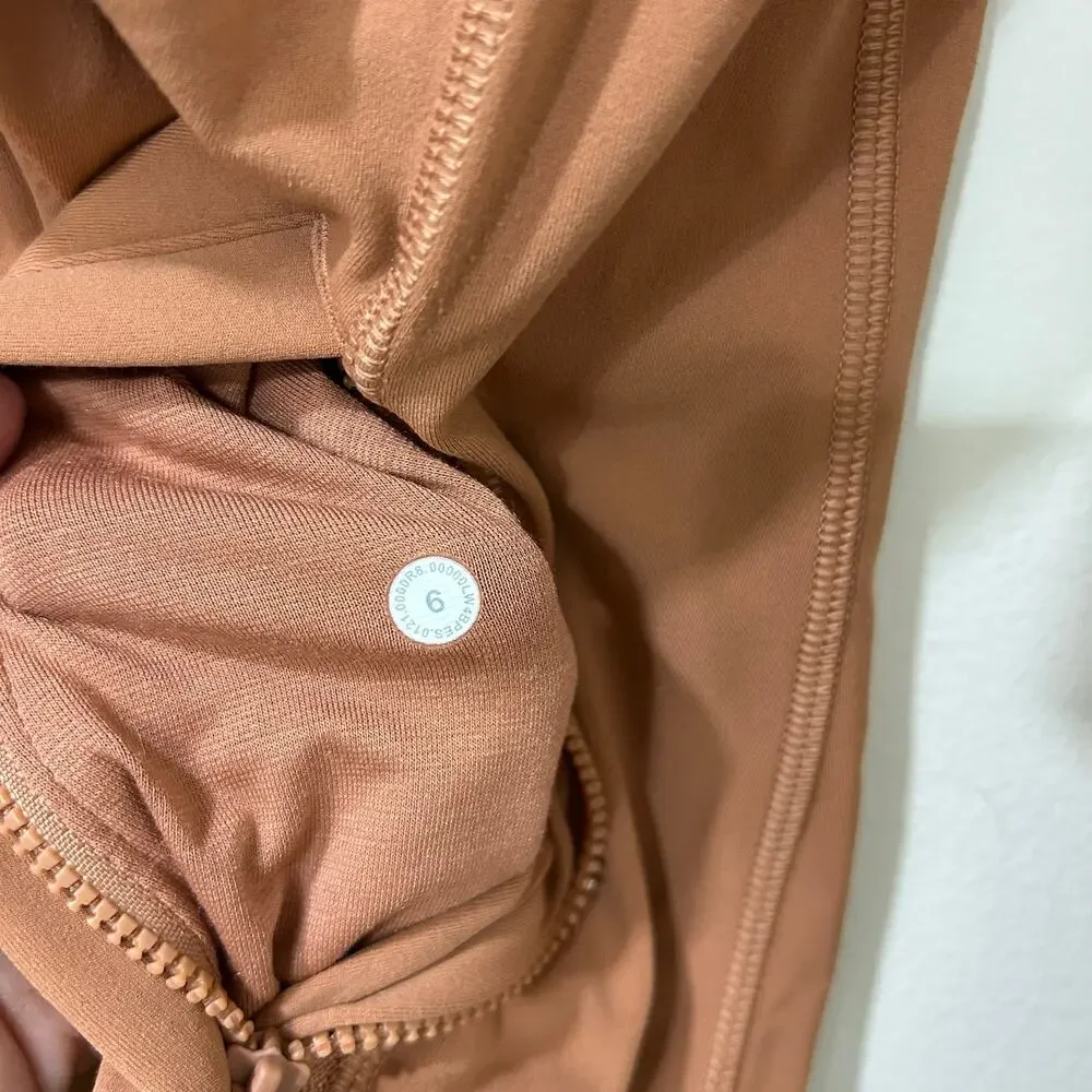 Lululemon Womens Size 6 Desert Sun Nulu Hooded Define Jacket Light Brown Active